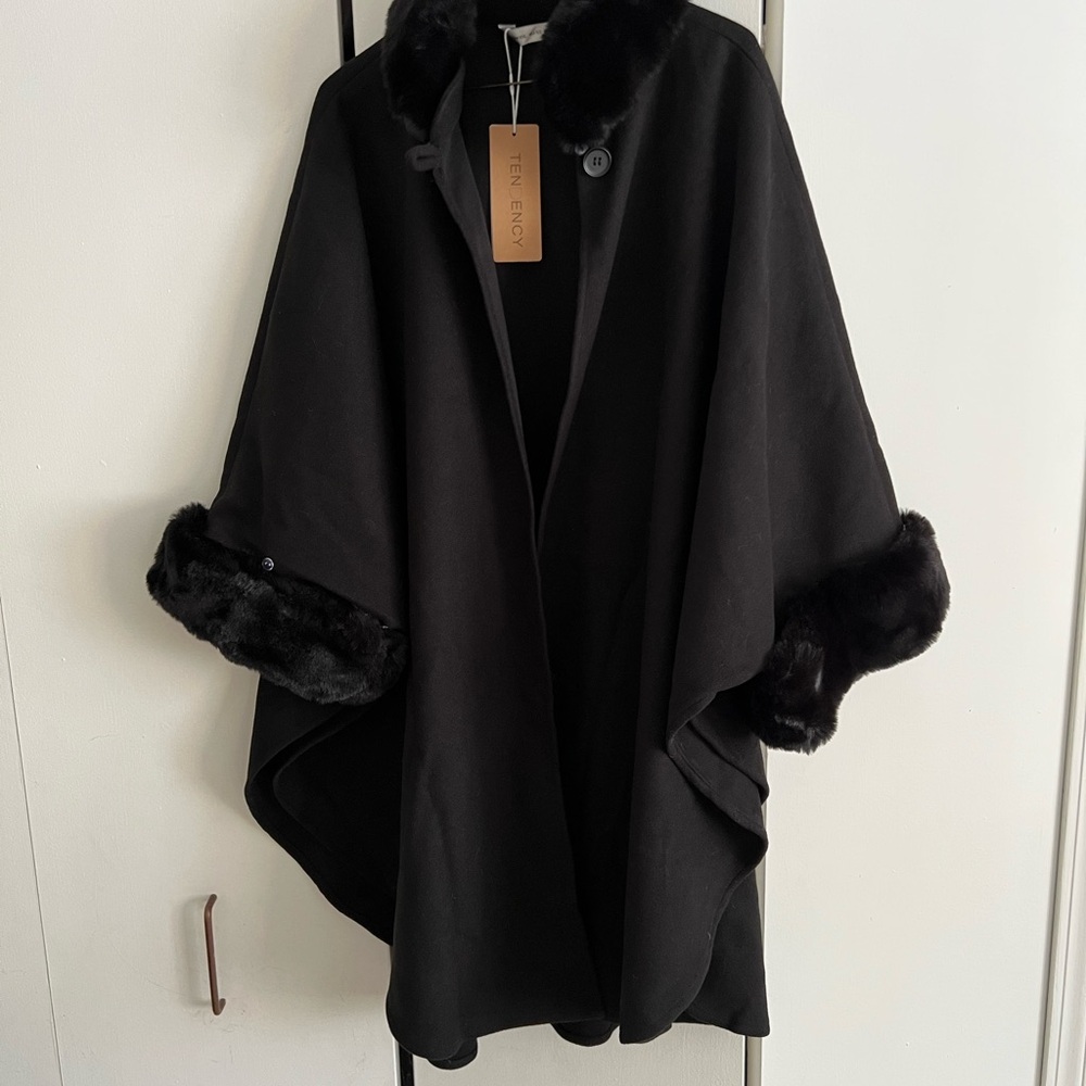 Black Cape with Faux Fur Trim